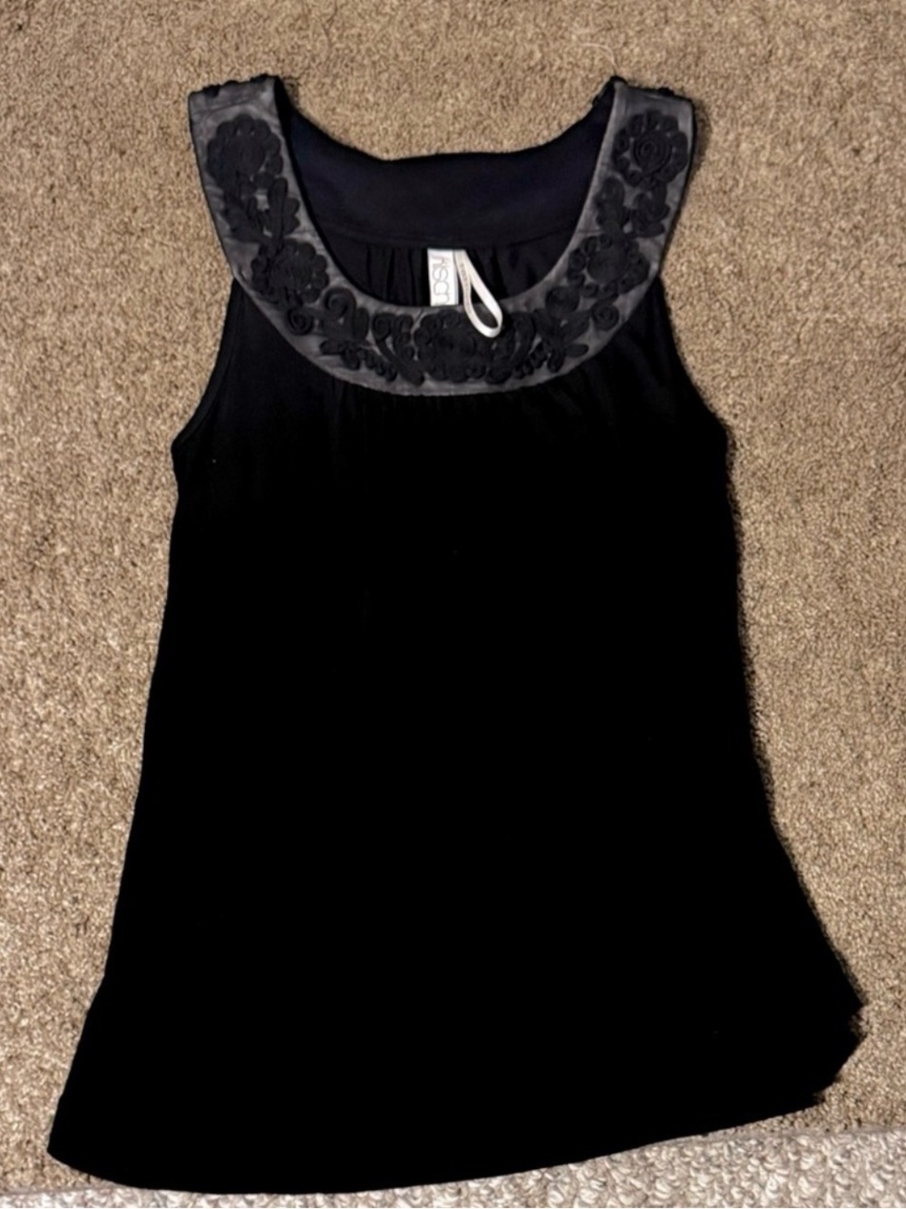 Kische sleeveless scoop neck tank top